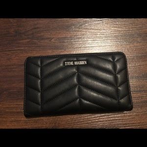 Steve Madden wallet